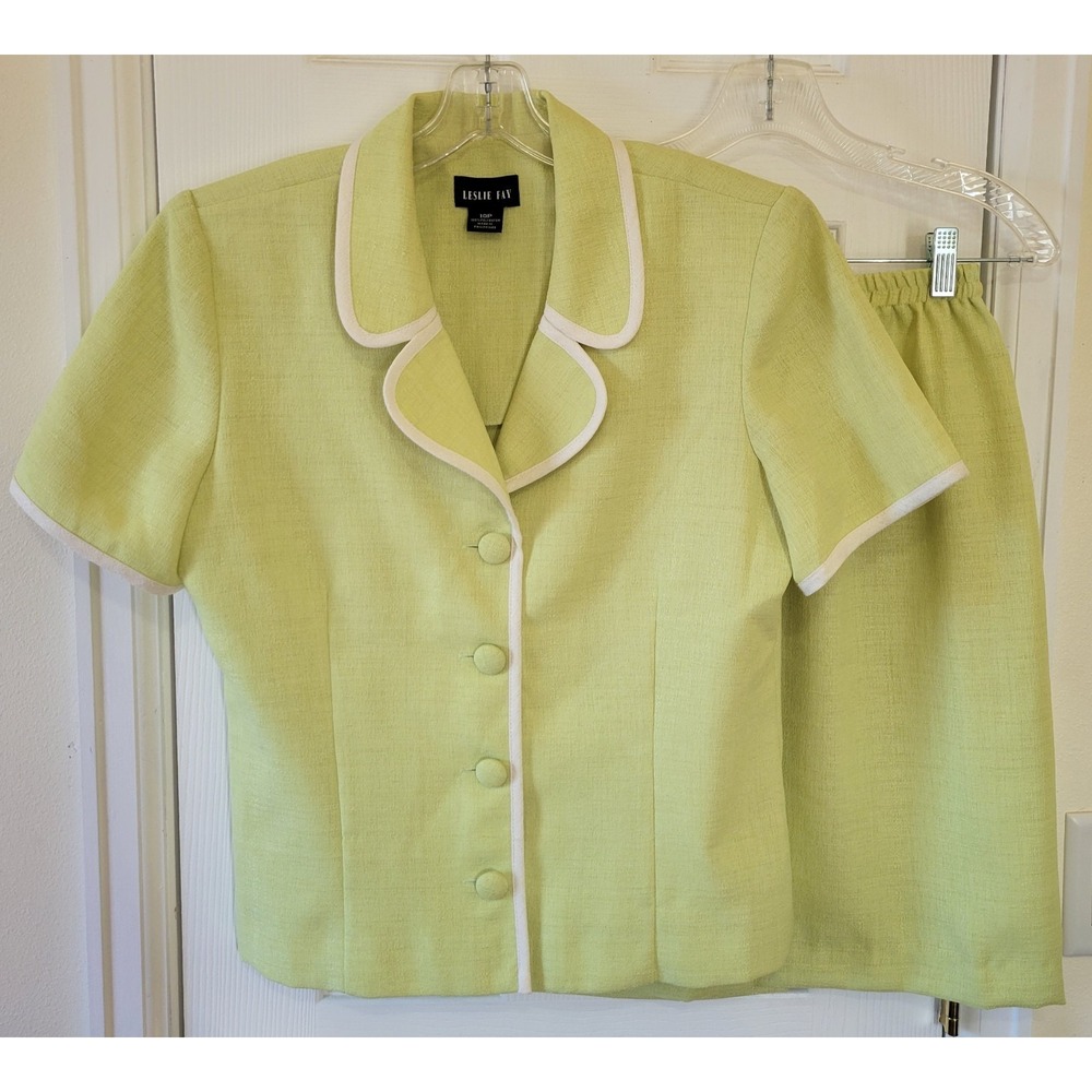 Leslie Fay Skirt Suit Size 10P Chartreuse Short Sleeve Pockets Business AS IS